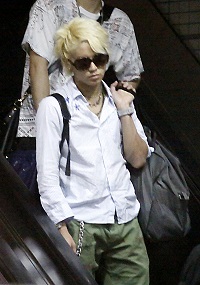 NEWS・手越祐也＆柏木由紀、口淫写真の存在も？　「密会報道」記事削除で不穏ムード