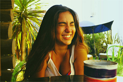 モテすぎて困る…リアクションの女王・ヤフー笑い女子とは？