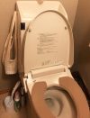 ダイソー優秀商品「ミニ突っ張り棒」で、トイレの“収納と掃除”が快適に！　収納のプロが教える、超簡単「空中収納」テクニック