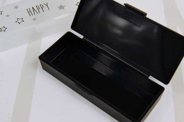 【100均ずぼらシュラン】ダイソー「ばんそうこうケース（2個、柄入）」 持ってたら素敵!?の画像3