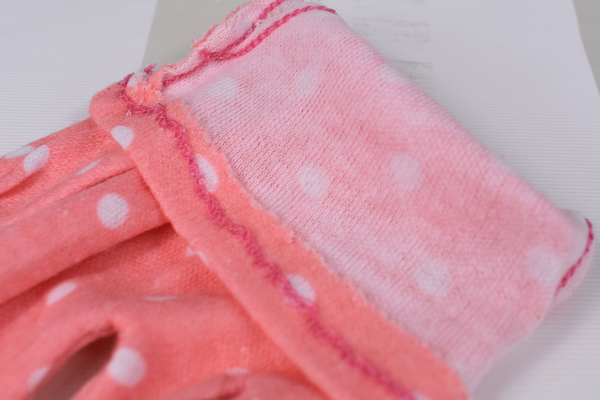 【100均ずぼらシュラン】ダイソー「ナイトパック手袋」寝てる間のハンドケアに使える？の画像3