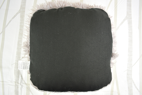 【100均ずぼらシュラン】ダイソー「フットウォーマー」1度入ったら出られない最強冬アイテムの画像4