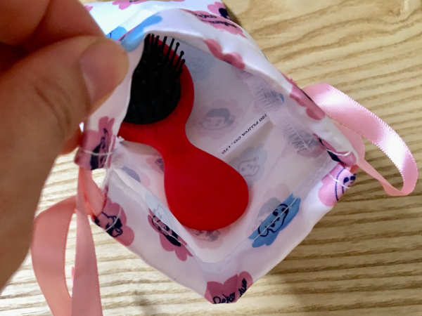 【付録レビュー】「美人百花」3月号、ペコちゃんとMERCURYDUOが夢のコラボ！「ミルキー」風のブラシ＆巾着がレトロかわいい！の画像10