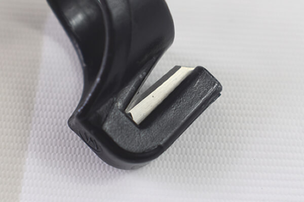 【100均ずぼらシュラン】ダイソー「糸切りリング」で裁縫での糸切りがストレスフリーに！の画像4