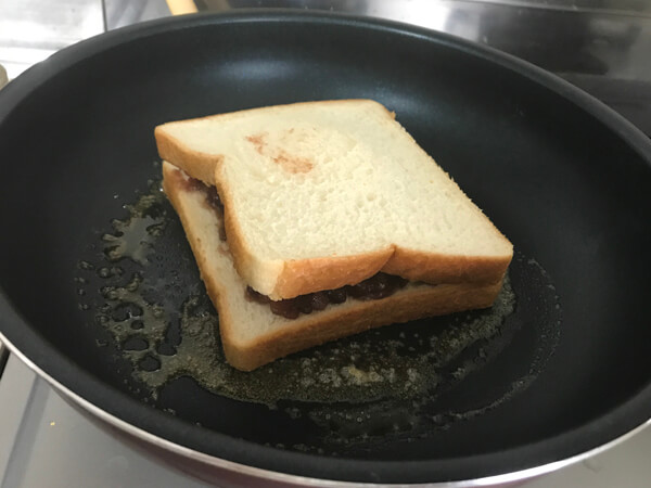 料理研究家・ぼくさん【雪見だいふくホットサンド】作ってみたら、高級喫茶店のまさにスイーツだった！　これは誰かに食べさせたい！の画像3