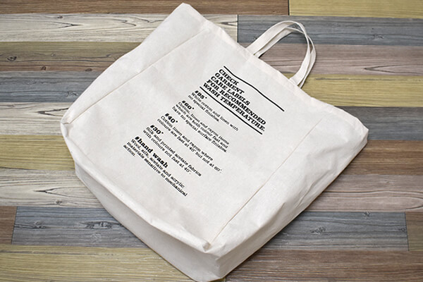 【100均ずぼらシュラン】ダイソー「スクエアランドリーバスケット」急な来客にも慌てない、洗濯物のおしゃれな収納の画像1