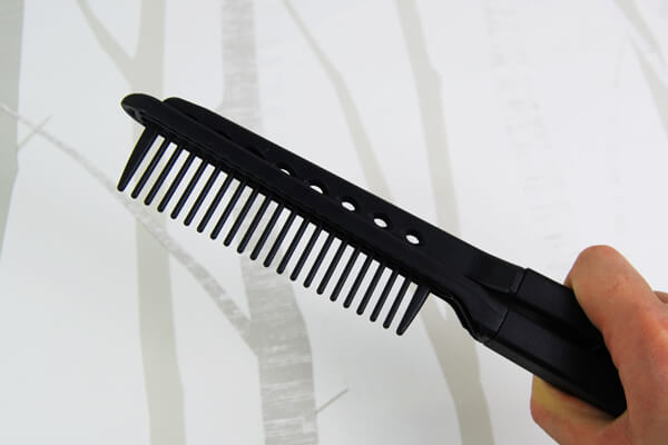 【100均ずぼらシュラン】ダイソー「ストレートコーム」なら、忙しい朝も時短でサラサラヘアに！の画像4