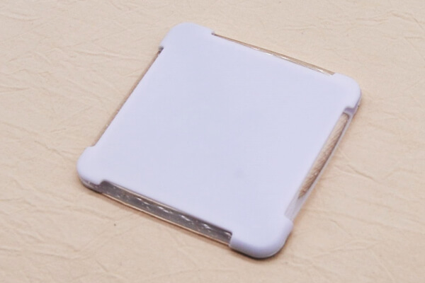 【100均ずぼらシュラン】ダイソー「光るパーティーコースター」でドリンクをおしゃれにライトアップ！の画像3