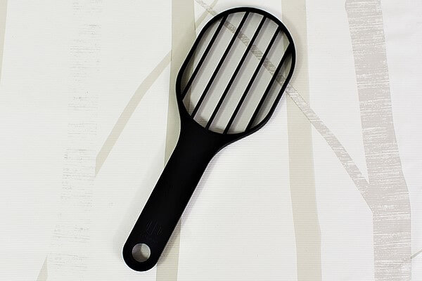 【100均ずぼらシュラン】ダイソーの「ウィムッシュ アボカドスライサー」は差し込むだけで映えるアボカド料理を実現!?の画像3