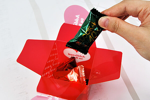 【100均ずぼらシュラン】セリア 「ハートクッキーボックス 2P レッド・ハート」組み立ていらずでキュートにラッピング！の画像5