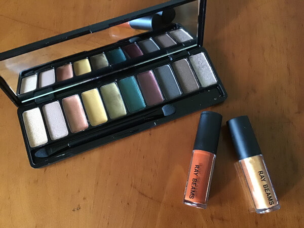 【付録レビュー】「Gina」2020 Fall、Ray BEAMSの豪華コスメセットが超使える！　秋カラー12色で今すぐ旬顔に♪【女性誌】の画像2