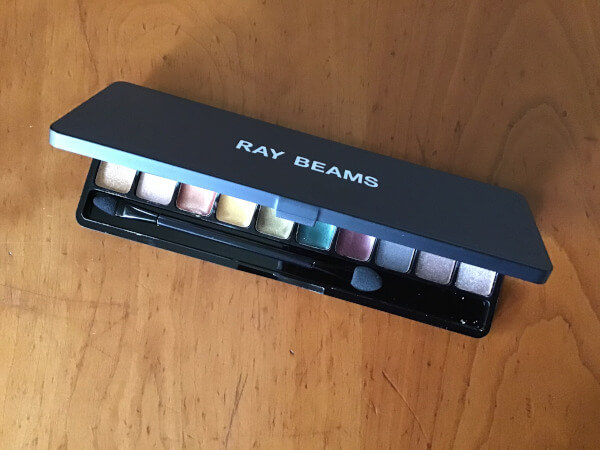 【付録レビュー】「Gina」2020 Fall、Ray BEAMSの豪華コスメセットが超使える！　秋カラー12色で今すぐ旬顔に♪【女性誌】の画像3