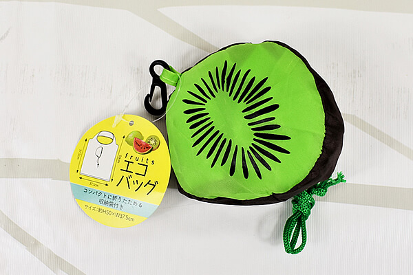 【ダイソーVSセリア】100均「エコバッグ」対決！　ボタニカル柄とキウイ色、どちらが使える？の画像5