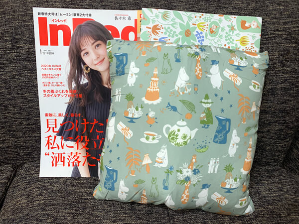 【付録レビュー】「InRed」1月号にムーミン登場！　飾っても使っても良しの北欧風クッション＆カレンダーでおしゃれ部屋に【女性誌】の画像1