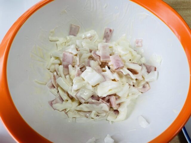 山本ゆりさん【新玉タルタルトースト】 作ったら、至福の時間キタコレ！　新玉ねぎで「旨味全開の贅沢」レシピ発見したの画像2