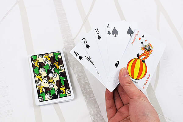 【ダイソーVSセリア】100均「トランプ」対決！　大きな数字とアニマルイラスト、どっちが盛り上がる？の画像7