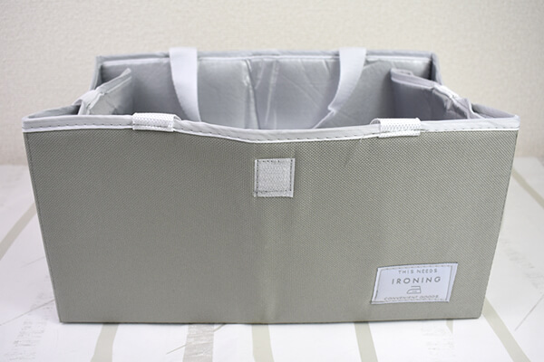 スリコ（3COINS）の「アイロンマットバッグ」なら、アイロン台いらずでスッキリ収納！ の画像4