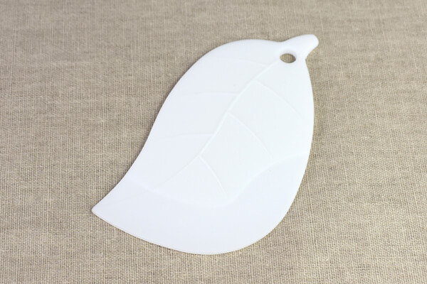 【ダイソーVSセリア】100均「スクレーパー」対決！　お皿やフライパンを傷めずきれいに、洗い物が楽々の画像3