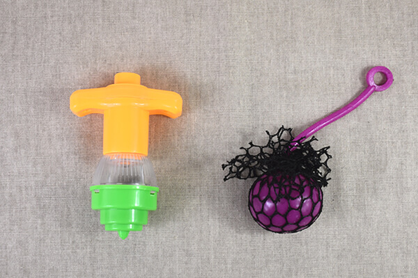 【ダイソーVSセリア】100均「進化系懐かしおもちゃ」他全6アイテム【週間まとめ5/17〜5/28】の画像3