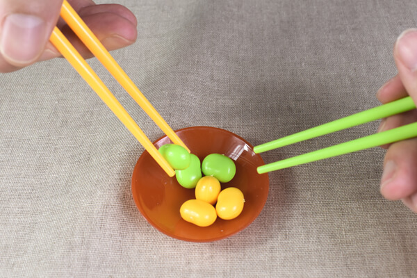 【100均レビュー】 ダイソー「つかみどりゲーム」、1人でも2人でも楽しめるクオリティーがすごい！の画像7