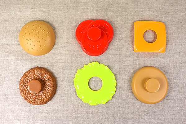 【100均レビュー】セリアのファストフード作って遊ぶグッズ対決！　ポテト＆ハンバーガー作りを楽しもうの画像3