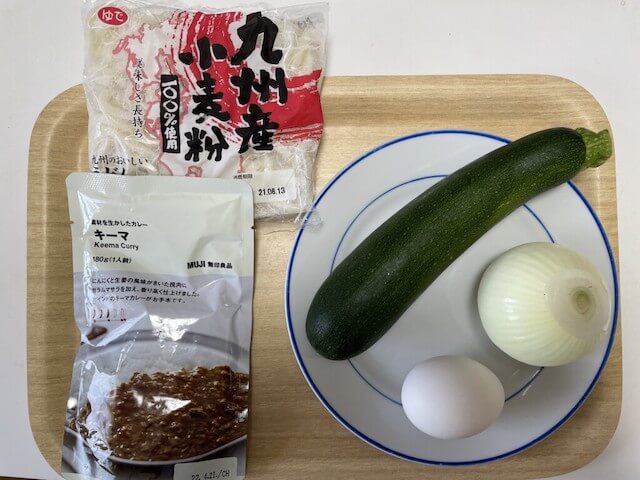 無印良品【焼きキーマカレーうどん】、めっちゃ手抜きなのに「ちゃんと作った感じ」出る！　夫を騙せそうな簡単レシピだったの画像2