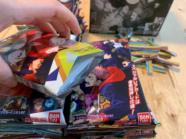 「呪術廻戦ウエハース2」箱買いで検証レビュー！　SPカードは何枚出るのか試した結果……思わずガッツポーズ展開に！の画像7