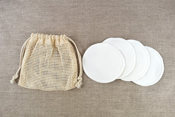 スリコ（3COINS）「化粧コットンセット」、洗って使えて残量を気にしなくてOK！の画像1