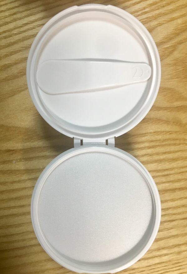 爪に入らないのが嬉しい♪スパチュラ付き（C）サイゾーウーマン