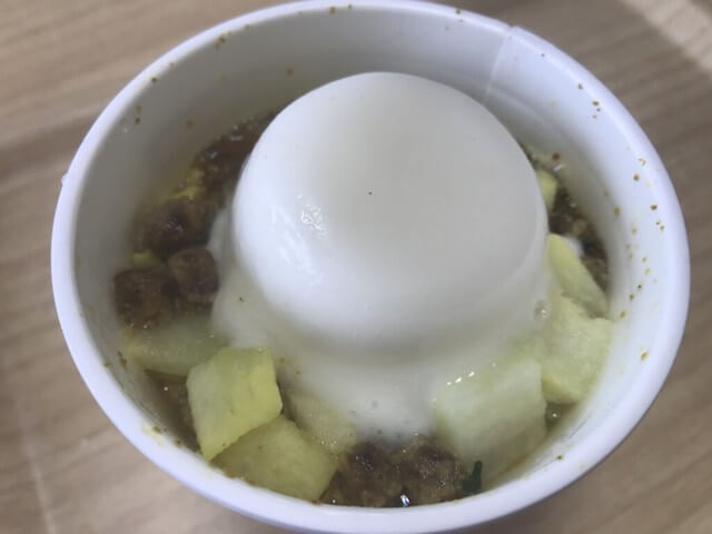 【雪見カレーヌードル】、まずいと思うでしょ？　作ってみたら、うまさ100点！　おしゃれな専門店に出てきそうな上機嫌レシピの画像5