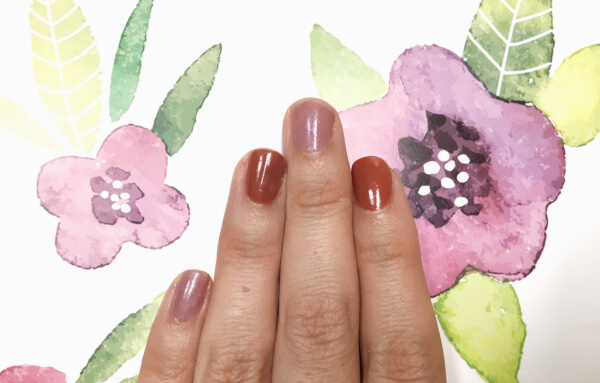 1・2と交互に塗ってあります。トップコートなしで、このツヤ感！（C）サイゾーウーマン