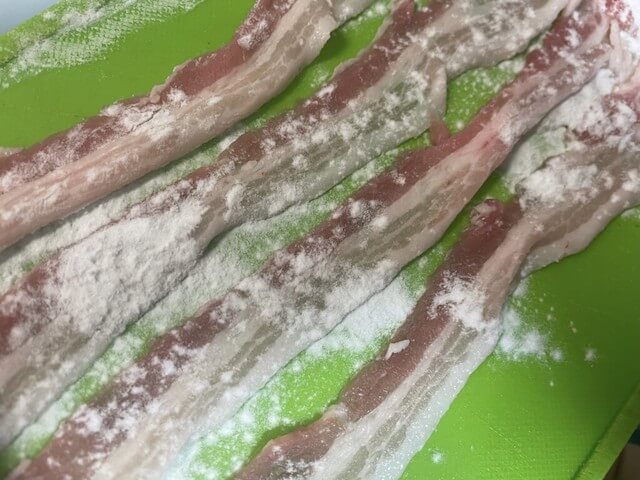 『家事ヤロウ!!!』【さけるチーズの豚バラ巻き】作ったら、意外！　夫が仰天「トンテキや！」食感が完全に厚切り肉だったの画像2