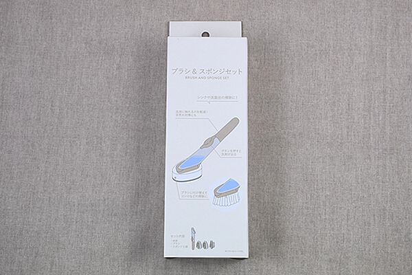 スリコ（3COINS）「ブラシ＆スポンジセット」は洗剤と一体化！　本体から洗剤が出せるから時短＆手間いらずの画像1