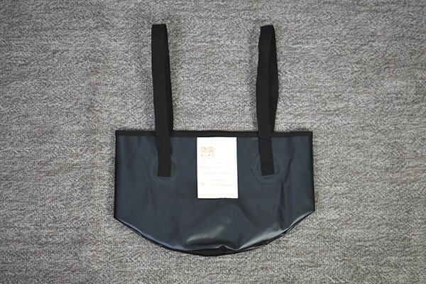 スリコ（3COINS）「防災用折りたたみバケツ12L」は大切な生活用水の確保に！　アウトドアにも使えて便利の画像1