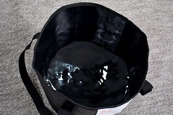 スリコ（3COINS）「防災用折りたたみバケツ12L」は大切な生活用水の確保に！　アウトドアにも使えて便利の画像4