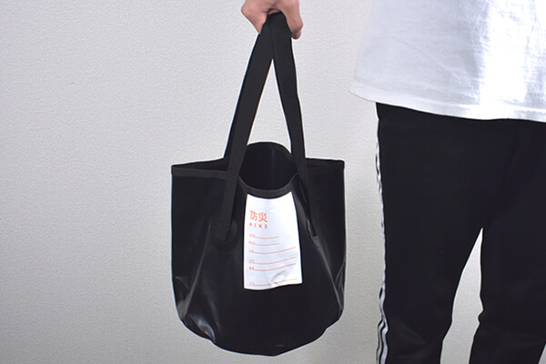 スリコ（3COINS）「防災用折りたたみバケツ12L」は大切な生活用水の確保に！　アウトドアにも使えて便利の画像5