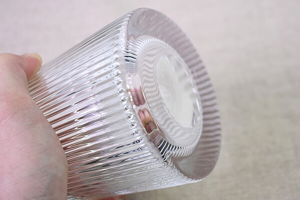 スリコ（3COINS）「スインググラス」がSNS映えすると話題！　ゆらゆら揺れるデザインはプレゼントにもぴったりの画像4