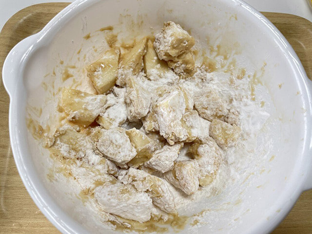 伝説の家政婦・タサン志麻さんの【長芋の唐揚げ】はカリカリ＆ホックホクがクセになる食感！　時短レシピであっという間に完成！の画像5