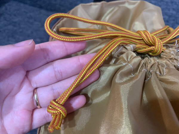 【付録レビュー】「MonoMax」12月号、L.L.Bean ビーン・ブーツ風トートバッグは大容量！　生地と裁縫のクオリティは？