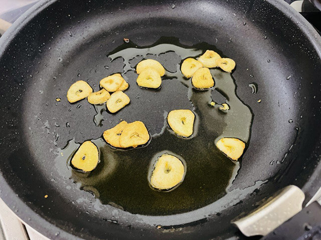 『家事ヤロウ!!!』【マグロ漬けステーキ】を作ったら箸が止まらなくなった！　パンチの効いたソースとムッチリ食感が最高なレシピ