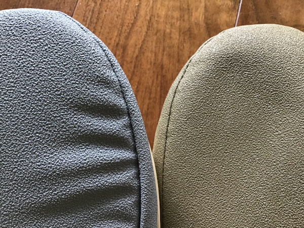 新旧「Heya(ヘヤ)ルームブーツ」靴裏（C）サイゾーウーマン