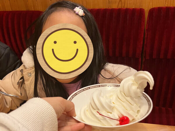 コメダ珈琲の人気メニュー「シロノワール」裏技4選！　地元民驚がく「ソフトクリームデラ盛り」とは？