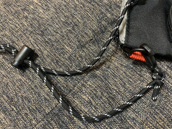 【付録レビュー】「MonoMax」2月号、シャカ スマホショルダーバッグは「財布機能付き」！　雨の日も使えて利便性バツグン