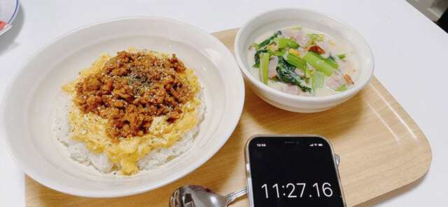 人気インスタグラマー・RINATY（りなてぃ）【共働き夫婦の2品献立】を作ってみたら、「約11分で完成」のリピート確定レシピだった