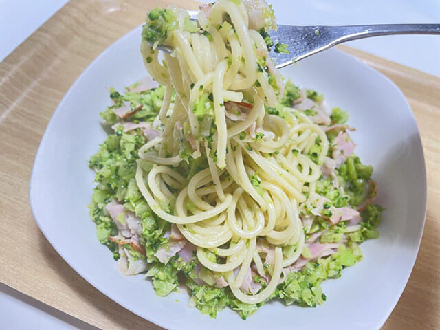 『家事ヤロウ!!!』【ブロッコリーとベーコンのパスタ】は、味シミ麺がうまい時短レシピ！