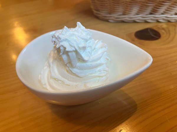 コメダ珈琲のホイップクリームの画像