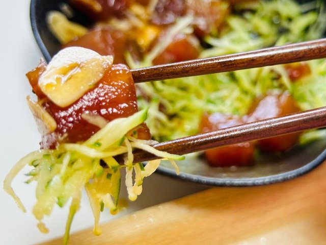 赤身のニンニク醤油漬けの画像4