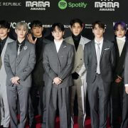 JO1、INIの事務所合同コン『ラポスタ』、ME:IとIS:SUE出演で不満の声相次ぐ