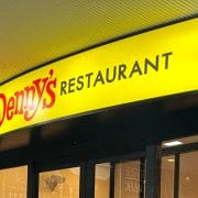 【デニーズ】無料の絶品デザート「あまおうフレンチトースト」を食べる方法とは？