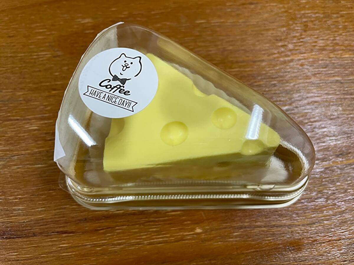 「穴あきチーズケーキ」の画像